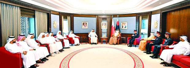 Interior Minister General Shaikh Rashid bin Abdulla Al Khalifa received a joint delegation from the GCC secretariat general and the UAE Federal Authority for Identity, Citizenship, Customs and Port Security. The delegation was led by GCC Assistant Secretary General for Security Affairs Brigadier Hamad Al Amimi and Acting Executive Director of the Airports Sector at the UAE Federal Authority for Identity, Citizenship, Customs and Port Security Hamad Al Mashghouni. The minister expressed Bahrain’s deep appreciation for the historical ties with the UAE, and underscored the robust security co-operation and co-ordination between the two countries. He noted the importance of strengthening the exchange of expertise and successful practices within a unified framework to safeguard collective security and protect the interests and achievements of GCC states. Gen Shaikh Rashid underscored that the adoption of the first phase of the “Single Point” system, approved by GCC Interior Ministers at their meeting in Kuwait, allows GCC citizens to complete all travel procedures from a single point, which will begin on a trial basis between Bahrain and the UAE.
